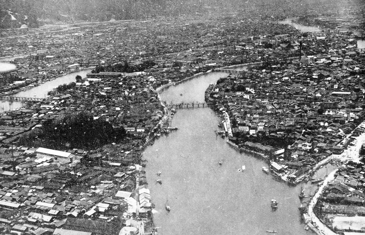 TWRHandle's tweet photo. Aerial view of the densely built-up area of Hiroshima before 1945. Except for the large masonry structures, the entire area was destroyed. Ground zero of the atomic explosion was upper right in this photo.
#WW2 #Hiroshima #Nuclear #nuclearwar #usaf #airforce #Japan https://t.co/aCDKXqLQAC