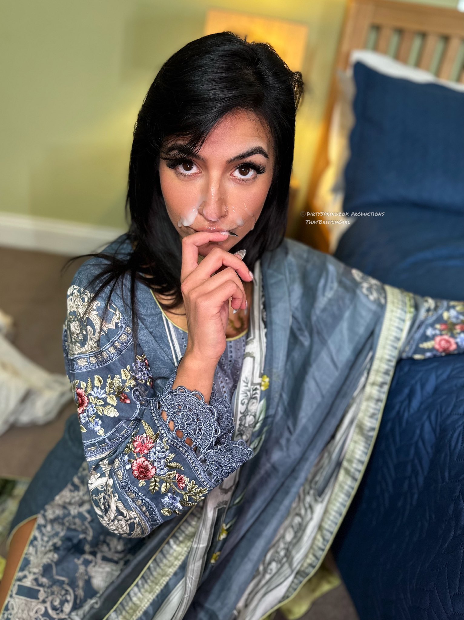 Aaliyah Yasin on Twitter: "Me or the PS5? ๐คญ 65% OFF ends tomorrow ๐ฅ