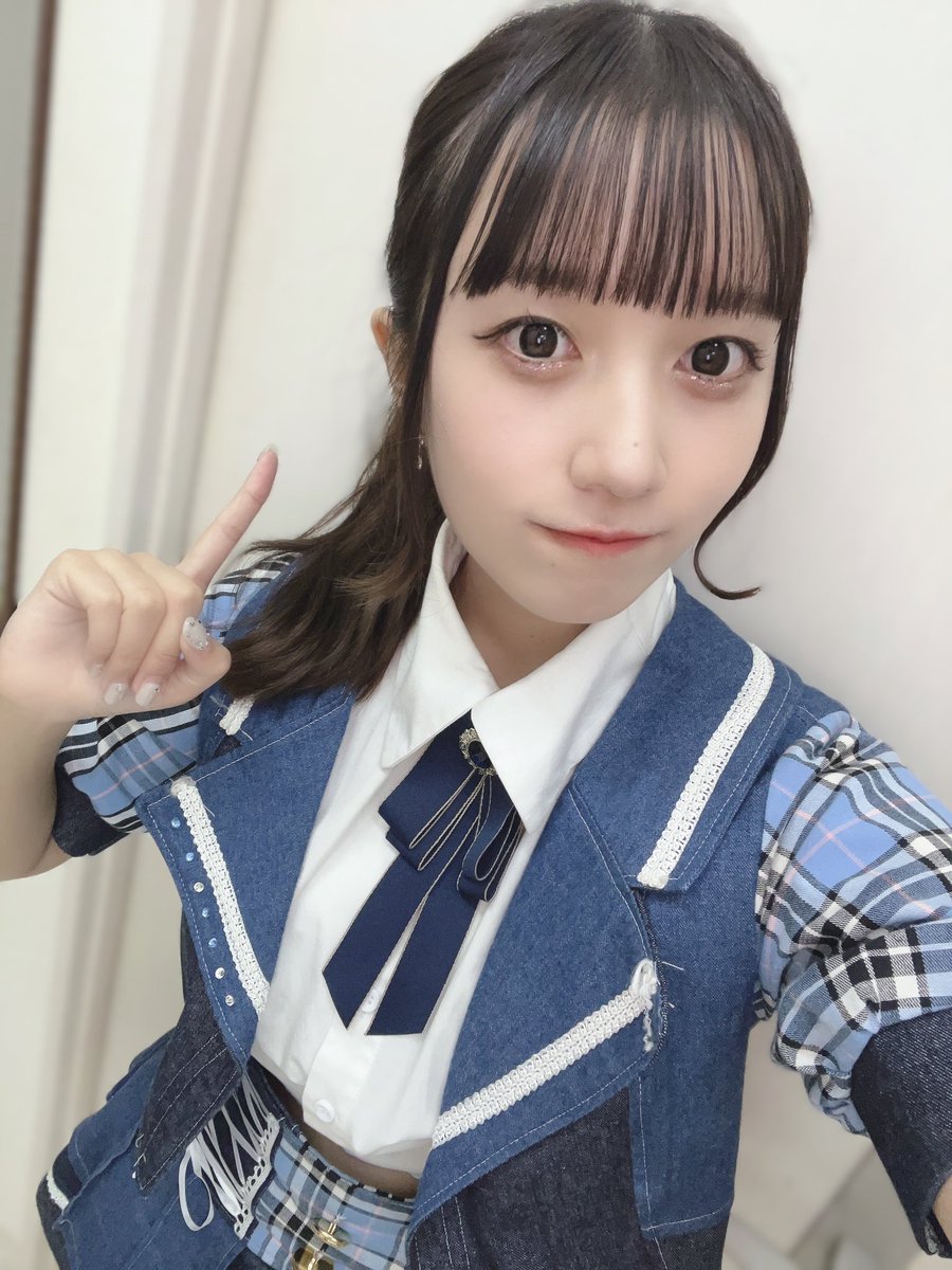 loverbwcutegirl's tweet photo. はるなさんです

Her name isはるな

She is active in an pop idle called あおぞらをキミに in Japan.

她叫はるな

她活跃于日本名为あおぞらをキミに的流行音乐组

#あおぞらをキミに @aokimi_haruna
＃モデル　＃かわいい　＃グラビア https://t.co/ewbSRJu5hU
