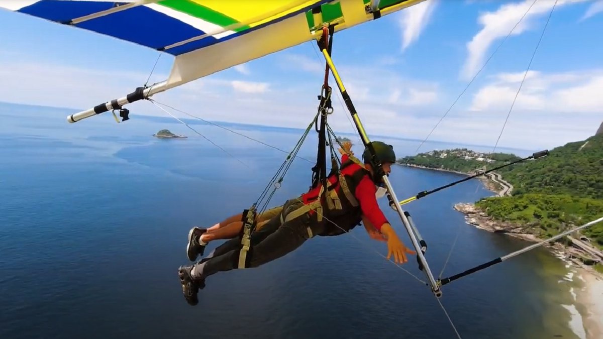 #ad Dear Friends, join in the fun and adventure of #paradise #hang #gliding . CLICK LINK TO Watch Below.
>> (( youtube.com/watch?v=BjyNor… )) #sports #adventure #fun #travel #mountains #rivers #paragliding