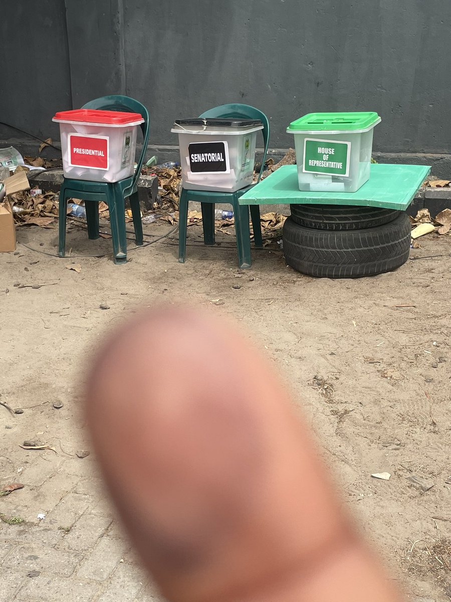 efefarinre's tweet photo. On Saturday, 25th February, 2023, I performed my civic duty.

#NigeriaElection
#NigeriaElections
#NigeriaElection2023
#NigeriaElections2023
#PresidentialElection
#NigeriaDecides
#NigeriaDecides2023
#ElectionResults 
#ElectionResults2023 https://t.co/vf9OwFMxDp