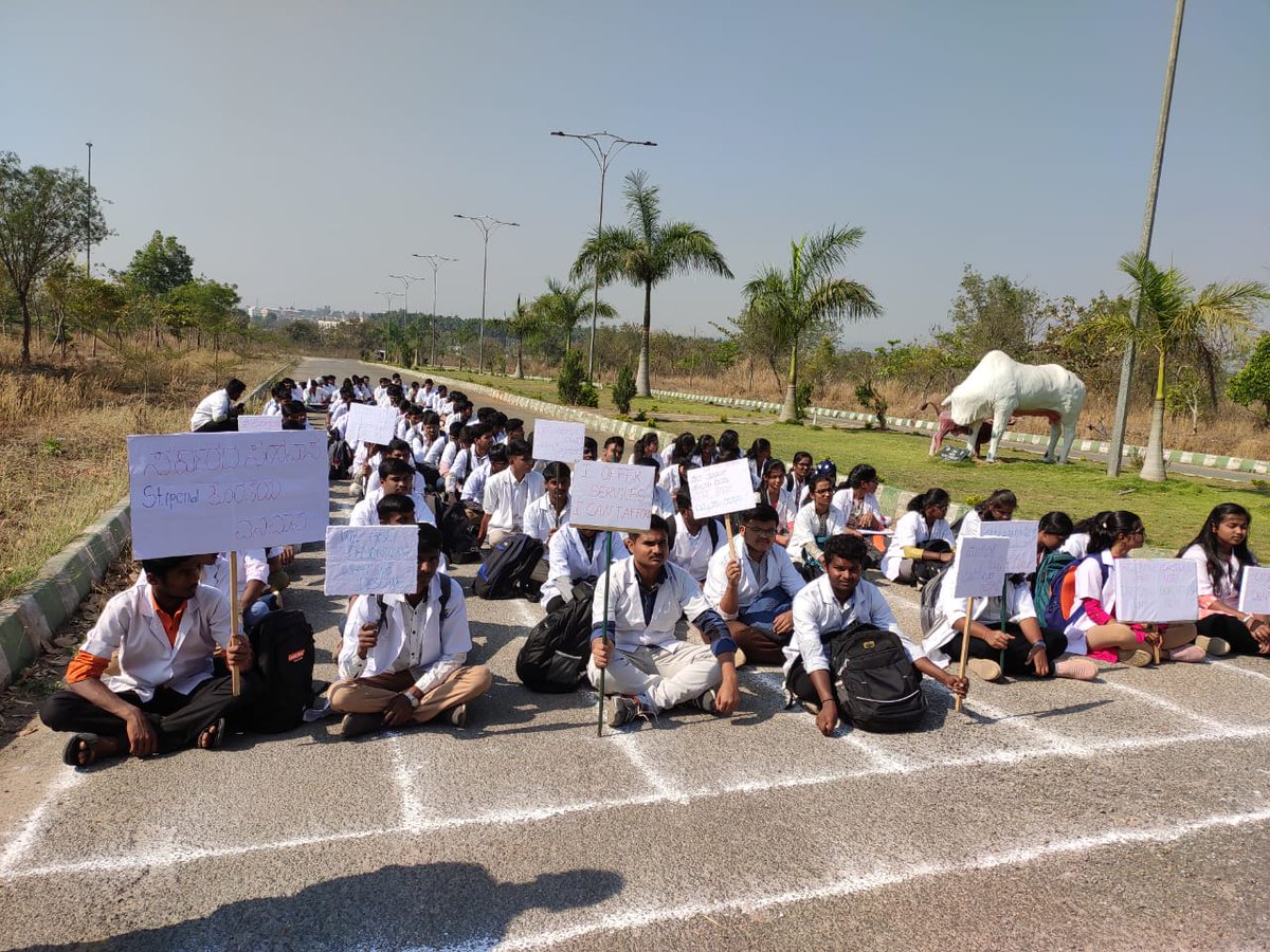 KVAFSU students are on strike
#increase_karnataka_vet_stipend
