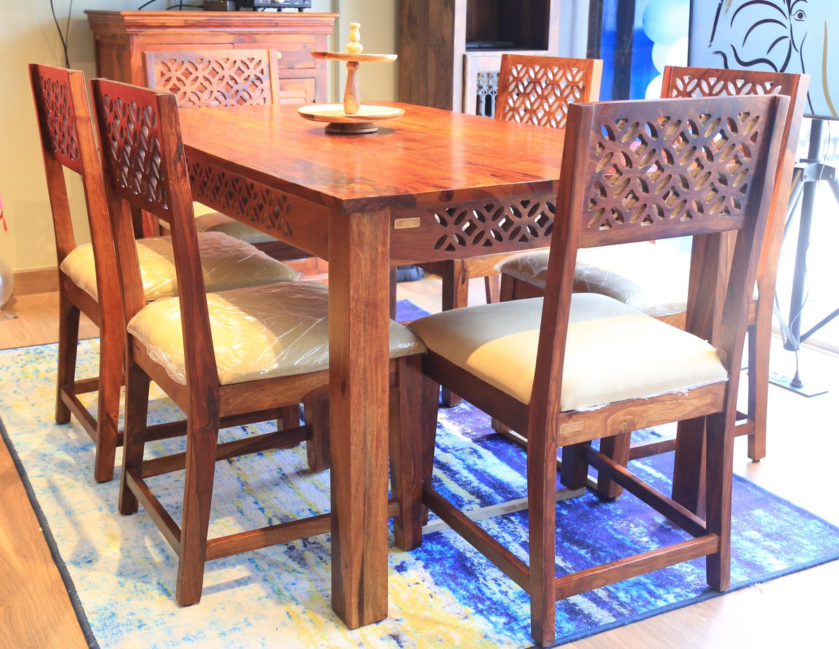 Pepperfry's tweet photo. Pepperfry Studio is now live in Hosur, the industrial city located in the Tamil Nadu state of India.
Walk in to experience our infinite range of furniture and home goods.

#experience #newstudio #furniture #retail #homeandliving #allthingshome #tamilnadu https://t.co/K8AG4WZzqM