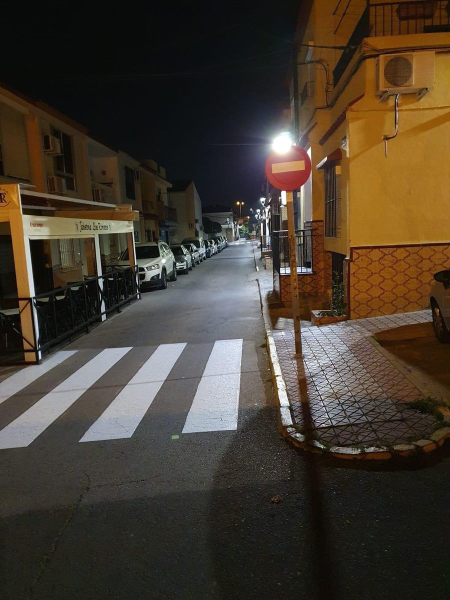 carnacea's tweet photo. Seguimos trabajando en mejorar la seguridad en nuestras calles y para ello
se  han asfaltado más  50 calles en todos los distritos. 
Atendiendo a las peticiones de los vecinos, seguiremos con esta medida tan importante para todos. 
#ConfianzaYCompromiso #TrabajandoporAlcalá https://t.co/C2kGGlQh7j