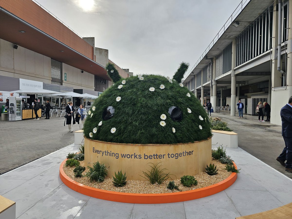 backlon's tweet image. Hey there Android