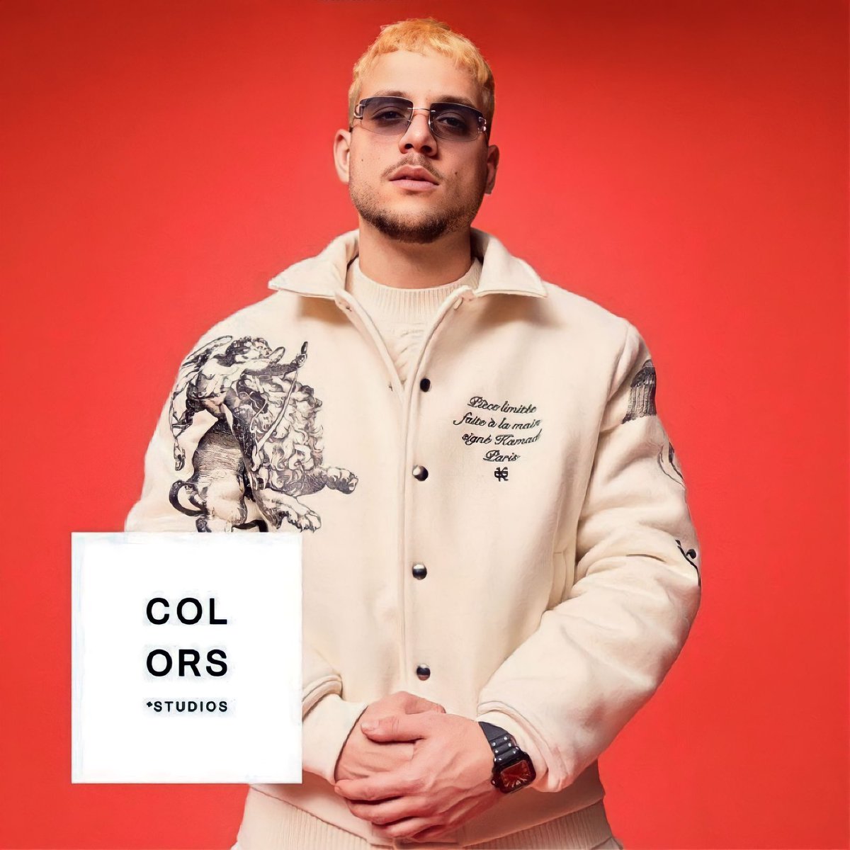 Bangrzfr's tweet image. Pour l’anecdote, le titre « Décembre » que PLK va interpréter chez COLORS est un titre qu’il a composé en live avec l’équipe « ENNA MUSIC » qu’il a récemment composé avec quelques uns de ses auditeurs ! 

Un travail avec ses supporters qui finit chez COLORS, c’est beau..✨