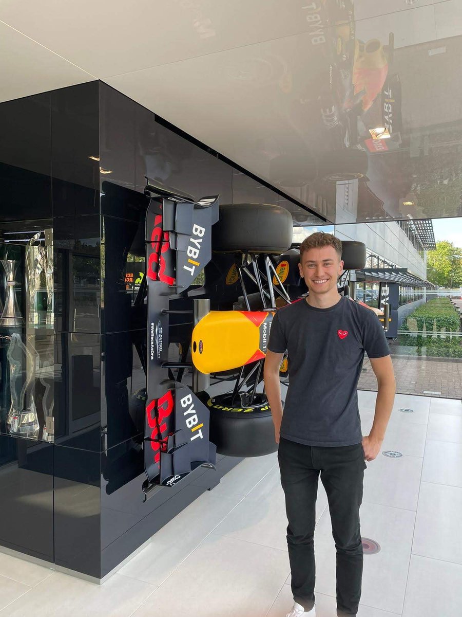 FormulaTrinity's tweet image. Some #MondayMotivation for the tl with an IC Team Captain update! 

Hear from Colm about our progress towards #FSUK2023 below (🧵)