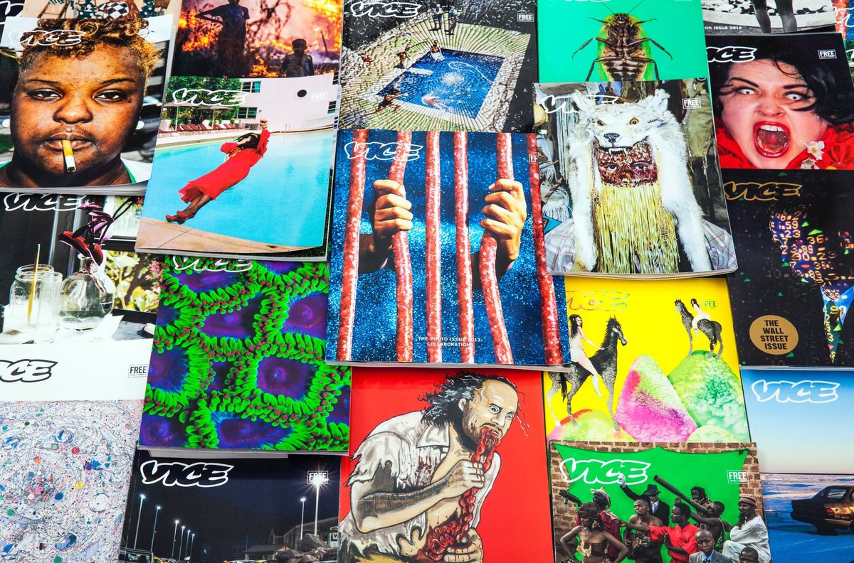 Paulo_Douard's tweet image. 🫡CLAP DE FIN🥺
Triste de l’écrire, mais c’est la fin de VICE France. Le bureau va fermer d’ici fin mars. 15 ans d’existence d’un média fabuleux qui m’aura donné ma chance il y a 10 ans. Fier d’en avoir été le rédacteur en chef pendant 5 ans, accompagné de personnes supers. ⬇️