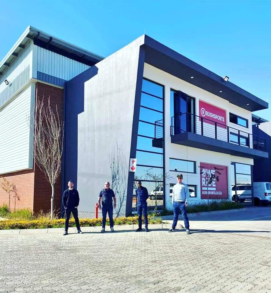 Bro, when I decided to add a bicycle shop under the <a href="/book_ibhoni/">BOOK IBHONI</a> umbrella. I went straight to the biggest 🚲 distributor in 🇿🇦 <a href="/_RushSports_/">Rush Sports</a>

They helped me set up shop, the rest is history..in the making

 Thank you <a href="/TheOldCootBiker/">Brandon Els</a>
<a href="/SamBull01/">Sam Bull</a> <a href="/OliverMunnik/">Oliver Munnik</a>

#5yearsOfBookIbhoni
