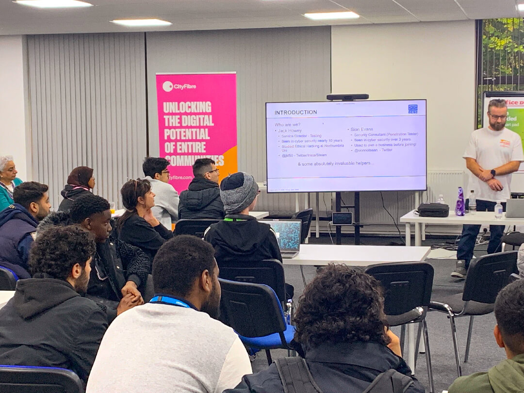 Future_T_org's tweet image. We offer tailored #EducationalProgrammes to help students stay up to date with the latest trends in #STEM and #technology. 
With our programmes, students can:
⭐️ grow their impact, 
⌚️save time, 
🚀and build confidence.📚
Find out more: 
futuretransformation.org/our-programme
#Education