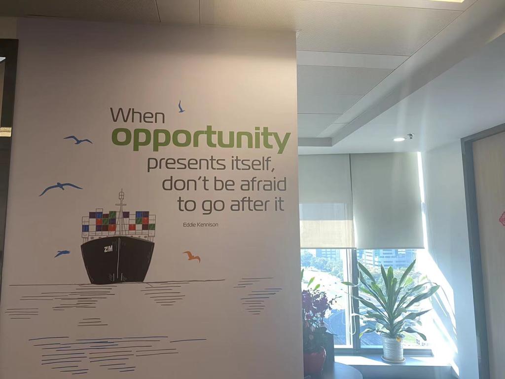 ZimShipping's tweet photo. Touchdown in China!
Our #ZFactor recently arrived at our Shenzhen offices, as part of its mission to reach as many walls worldwide π
The rooms were painted with the unique Z-branding & an overall feel that encourages our #ZIMmers to embrace their #candoapproach & #teamspirit. https://t.co/7ud0kx8YCo