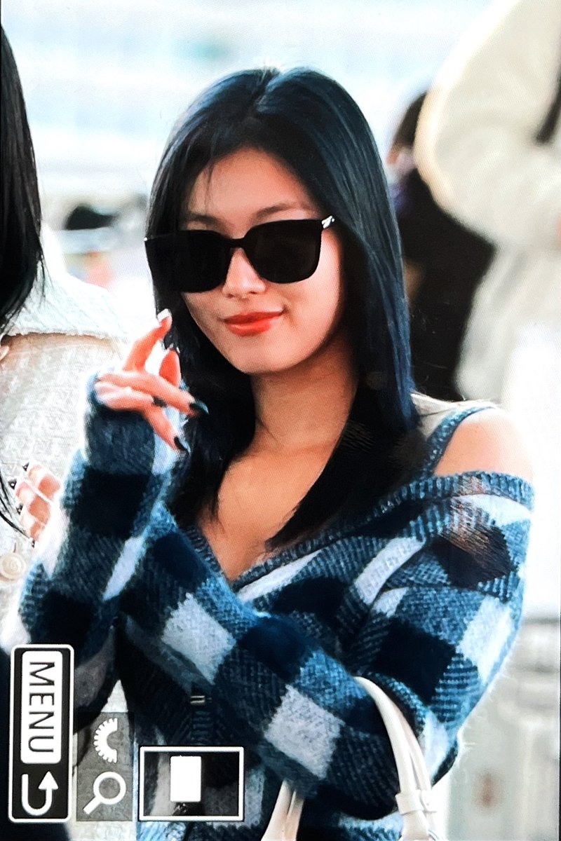 230227 
#트와이스 #사나 #TWICE #SANA