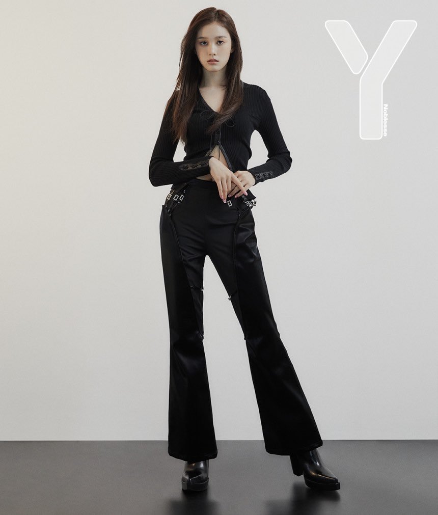 STAYCJFEED's tweet photo. 230227 Y Magazine

#J #STAYC #재이 #스테이씨 https://t.co/ifEoVMbEKY