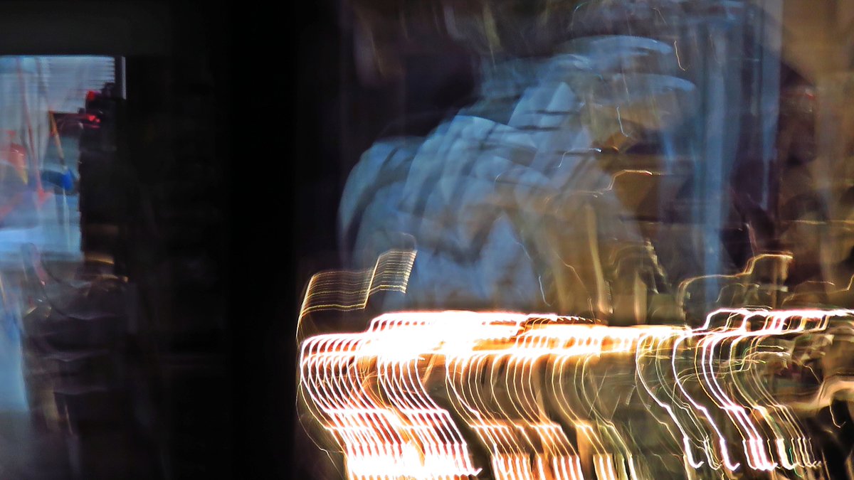 paraxenod's tweet photo. check my new listings in my "Photography" collection
4 light painting photos raw images no editing 
https://t.co/SHCCIr8MfU 
all #1of1 edition works listed for 15 and 20 #tezos 
show some 🖤 https://t.co/MQ63jT9pjQ