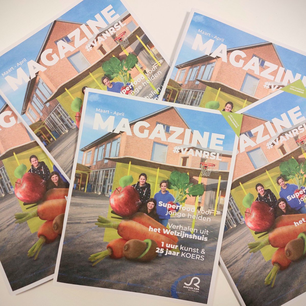 Momenteel landt het kersverse stadsmagazine in alle Roeselaarse brievenbussen. Zet er maar eens goed je tanden in!

Je leest o.a. artikels over het Welzijnshuis, Kunstuur, superfood en 25 jaar <a href="/KOERSmuseum/">KOERS. Museum van de Wielersport</a>.
 
Wil je het online bekijken? Dat kan via roeselare.be/stad-bestuur/p…