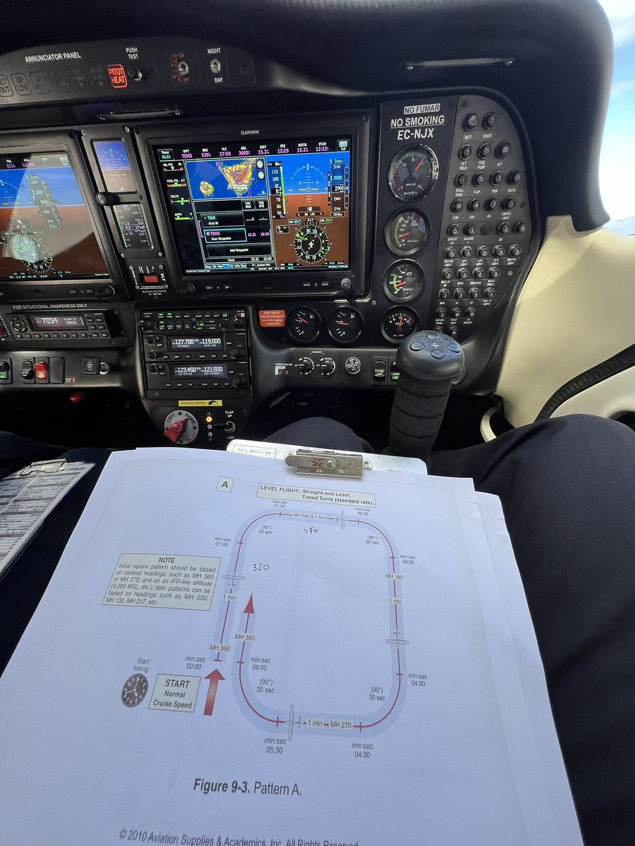 stani320's tweet photo. Practicing some manouvers 😁 #manouvers #practice #avgeek #studentpilot #aviation #flightdeckmonday #canavia https://t.co/yddGoLuXdN