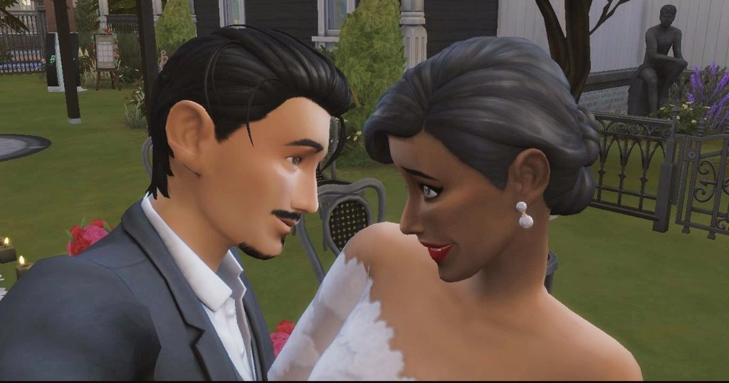 Lukikiller's tweet photo. ¿No serán estos los Lápida casándose en mi partida? 😱😏
En un tiempo veremos nacer y crecer a Cassie y Alex...
#bellagoth #lapida #elviralapida #homerolapida https://t.co/hCedWxVOeu