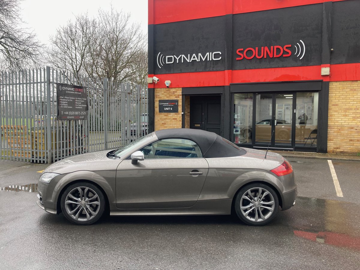 dynamic_audio's tweet photo. Audi TT 2011 model upgraded with Pioneer SPH-DA160DAB CarPlay/Android Auto stereo using the Connects2 CTKAU03 fitting kit. 

@PioneerUK @AudiUK @Connects2 https://t.co/IuvsuG8CpZ
