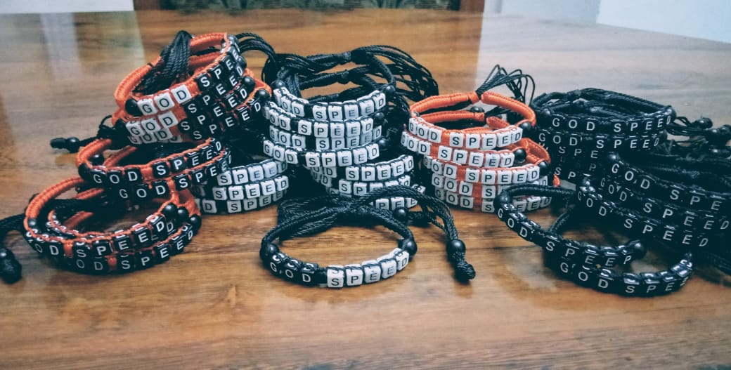 Shikabeta_04's tweet image. Hi guys, I'm selling these custom made shamballa bracelets at K40 
DM if you're interested or Contact +260 97 4162662

Kindly help me retweet.