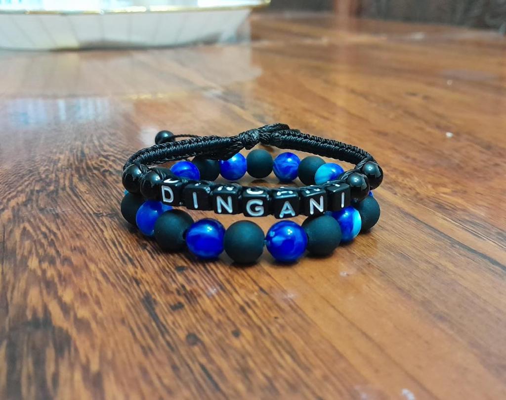 Shikabeta_04's tweet image. Hi guys, I'm selling these custom made shamballa bracelets at K40 
DM if you're interested or Contact +260 97 4162662

Kindly help me retweet.