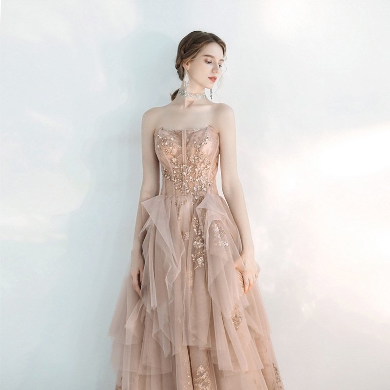 Pinkhermagic's tweet image. Blush Pink Wedding Dresses, Bridesmaid Maxi Dresses, Evening Dress Gowns,  Custom available #gowns, #weddingdress
#eveningdress, dressromantic.com