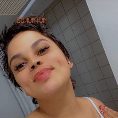 AllysonMarvin's tweet photo. #NewProfilePic living my best life and I don’t give a s**** https://t.co/ZrouF7DrJg