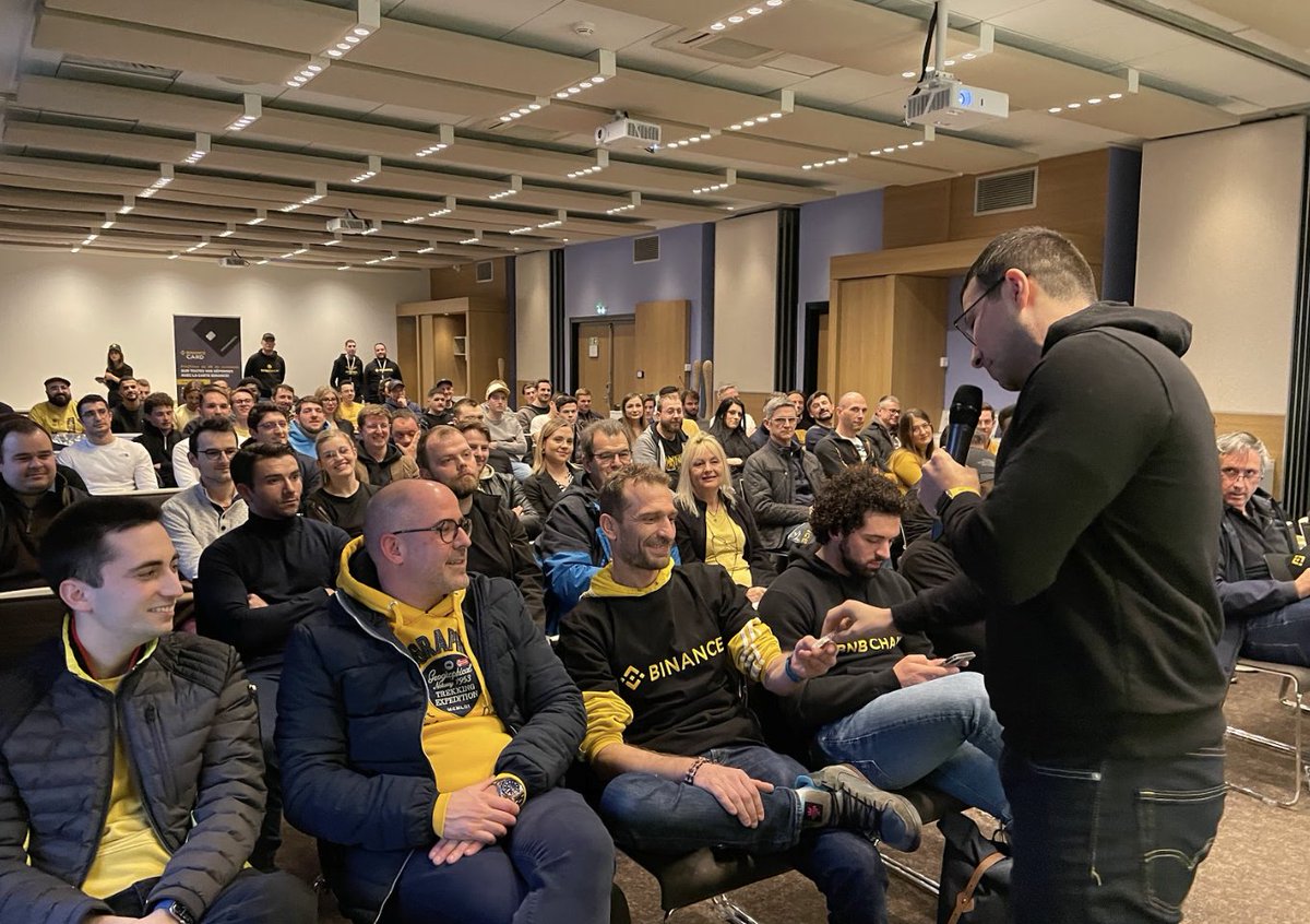 binance's tweet photo. #Binance France completes the 2nd stop of #TourDeFranceBinance 🇫🇷

With discussions about the #Binance ecosystem and opportunities to network with crypto enthusiasts, our team had a lot to offer the community in Strasbourg!

See you at the next stop 🫡 https://t.co/7FounZUMgU