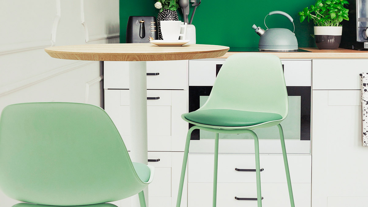 AlteregoD_nl's tweet image. Een #statafel of #hogetafel is een bijzonder handig en trendy #meubel, en dat is niet meer dan logisch! We vertellen u waarom statafels zo succesvol zijn en hoe u ze optimaal kunt benutten, zowel thuis als in een #professionele omgeving ➡️ ow.ly/MkCG50MYje3