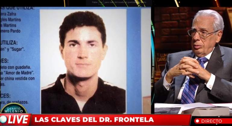 pepecriminologo's tweet photo. #Anglés #AntonioAngles
1/2 “Hay aspectos inauditos (en este caso) que llaman mucho la atención ¿Cómo un criminal va dejando un reguero de muestras que le inculpen directamente, eso es muy raro, o está chalado, o está loco, o es un montaje”.
Profesor Luis Frontela. 1995. https://t.co/sIpxGMGZ6R