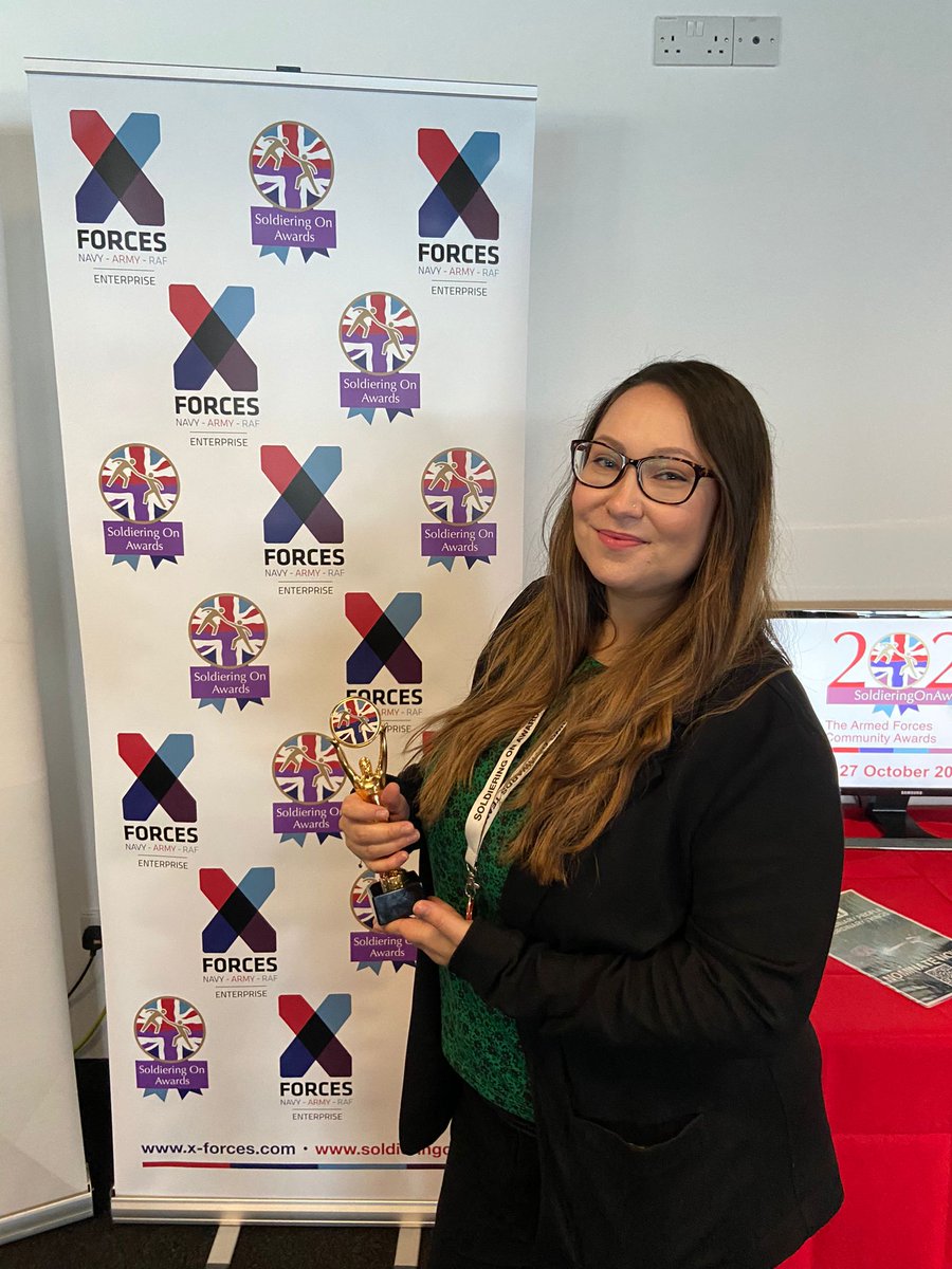 Here's our Shani at #NTE2023 holding a @SoldierOnAwards 'Oscar' - have you nominated someone yet? If not, head to soldieringon.org/2023-award-cat… #SoldieringOnAwards