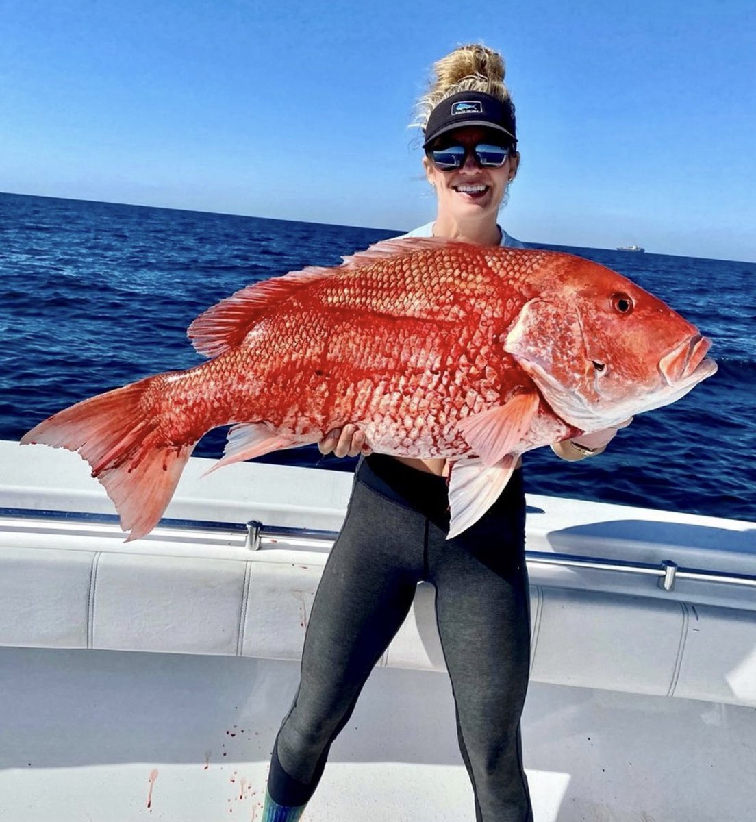 Who else is counting down the days 'till Snapper season? 🚒 #palomarfishing