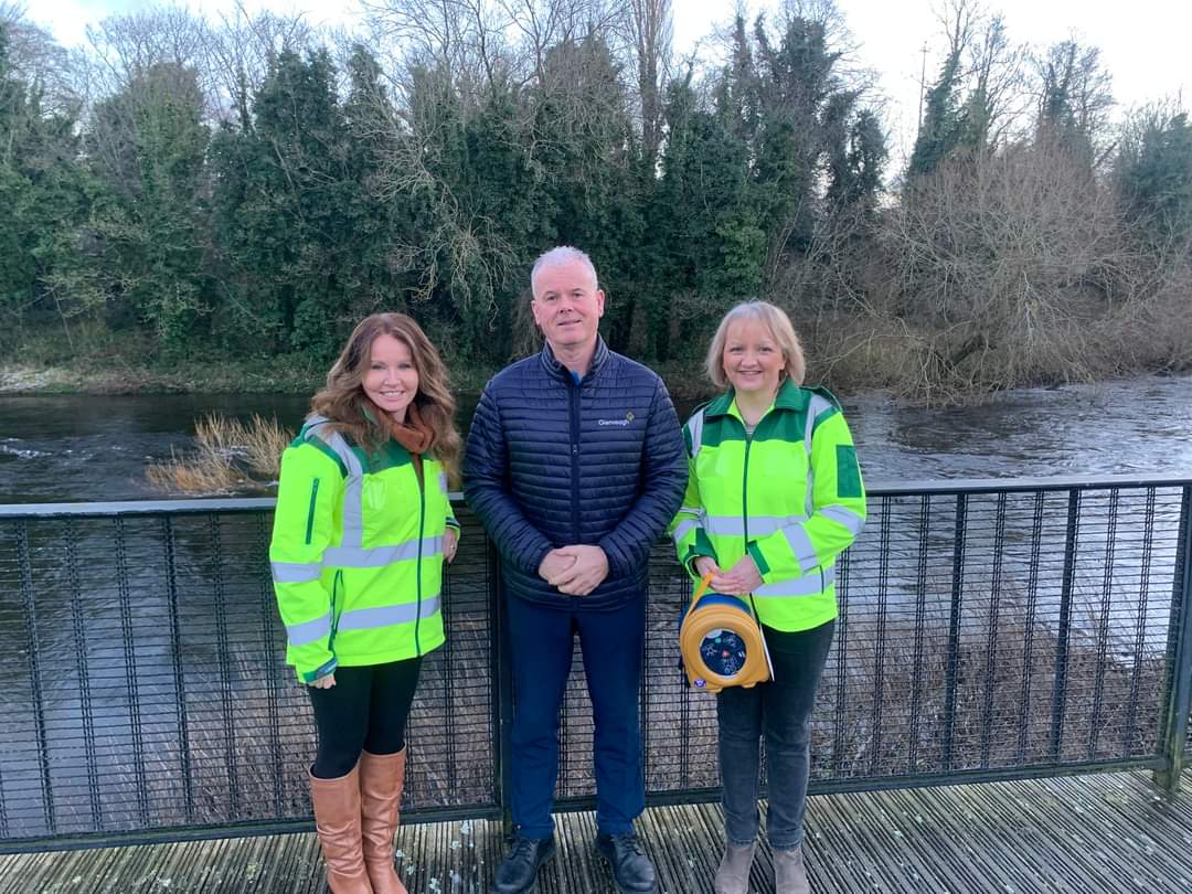 We would like to say a huge thank you to Glenveagh Homes who have kindly sponsored a new defibrillator for Leixlip CFR!

This new defibrillator is a vital addition to help us provide continued support to our community.