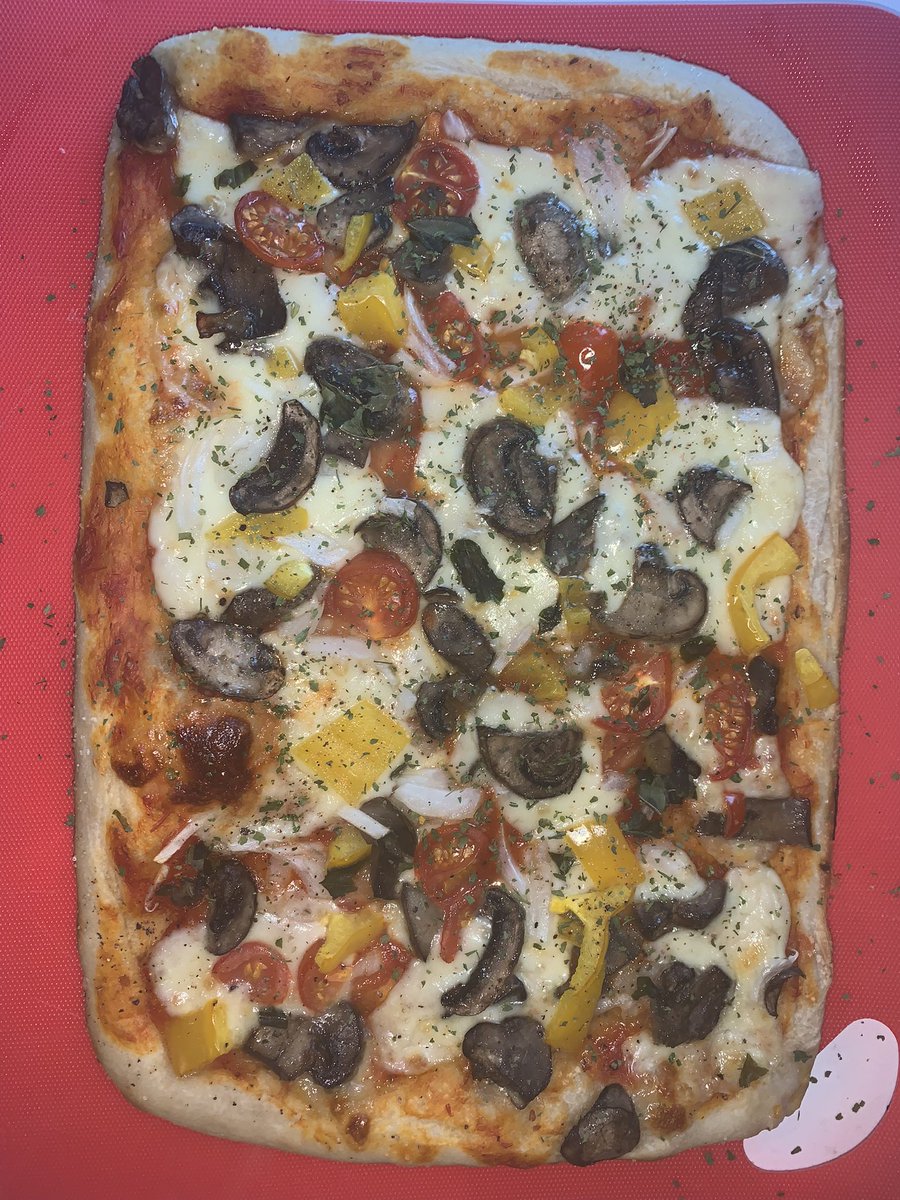 Any love some home made pizza??  🍕 🔥🍕