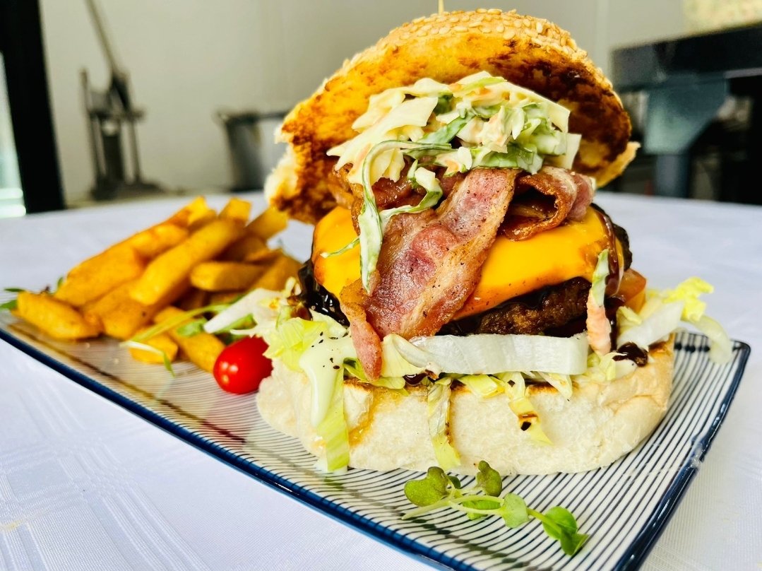 NDAMOVE's tweet photo. African bbq Grillers
Co.spaceBrand Rd &amp; Swart Dr, President Park AH
Midrand
1685 
076 414 4793 
For more information about kasi food plz visit https://t.co/GchoLnKkYP or email us on info@foodplug.co.za https://t.co/dZbNJsGqMc
