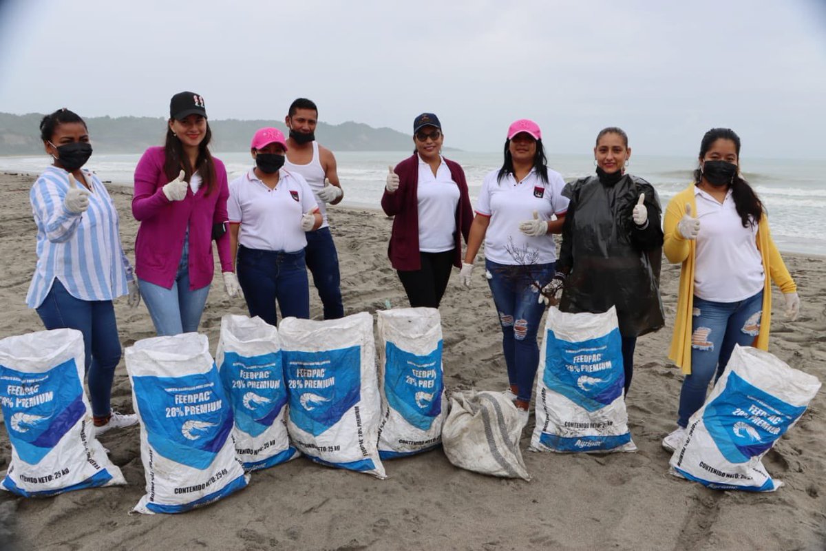 Juan Francisco Núñez (@juanfrancisconh) on Twitter photo ¡Mucho por hacer!💪🏼
Continuamos la #MingaCarnavalera en 📍Jama. Voluntarios y diferentes instituciones participan en esta actividad con el objetivo de recibir a los turistas con nuestras playas limpias. ¡Mucho por hacer!💪🏼
Continuamos la #MingaCarnavalera en 📍Jama. Voluntarios y diferentes instituciones participan en esta actividad con el objetivo de recibir a los turistas con nuestras playas limpias.