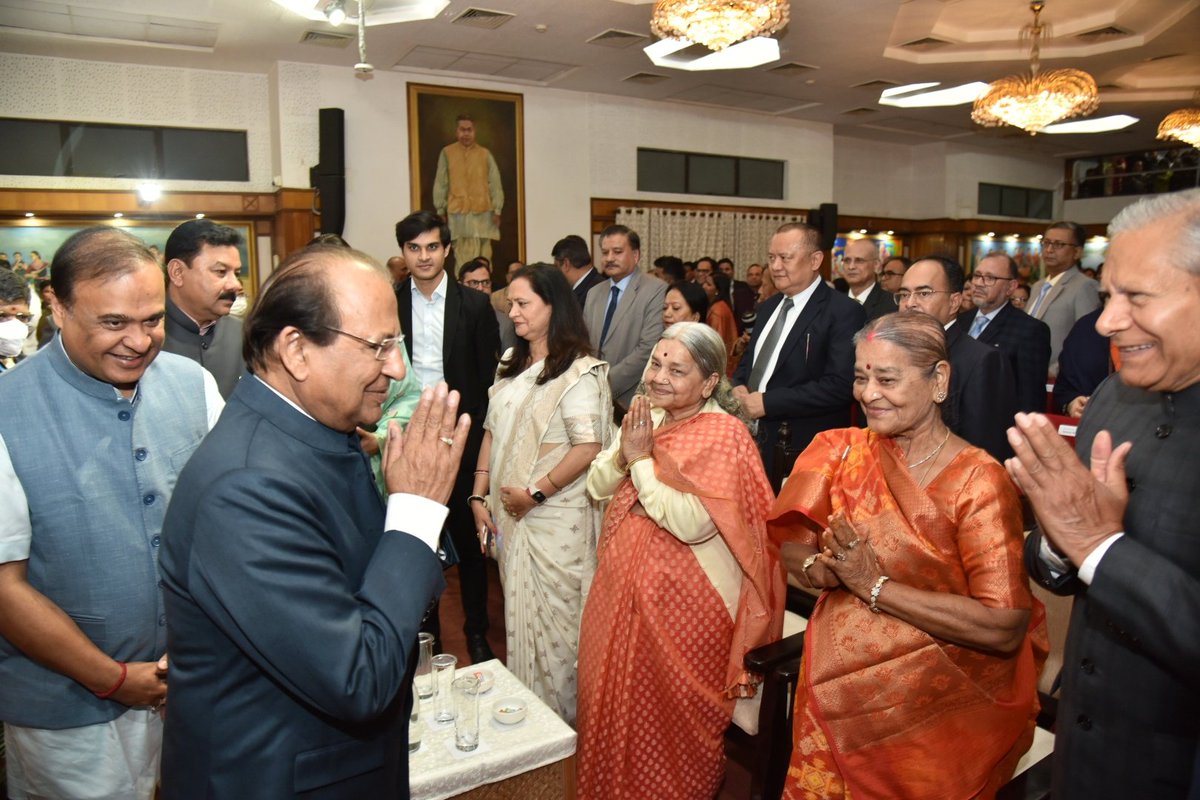 Administered the oath of office to Justice Sandeep Mehta as the Chief Justice of Gauhati High Court at a solemn function held in Raj Bhavan today.