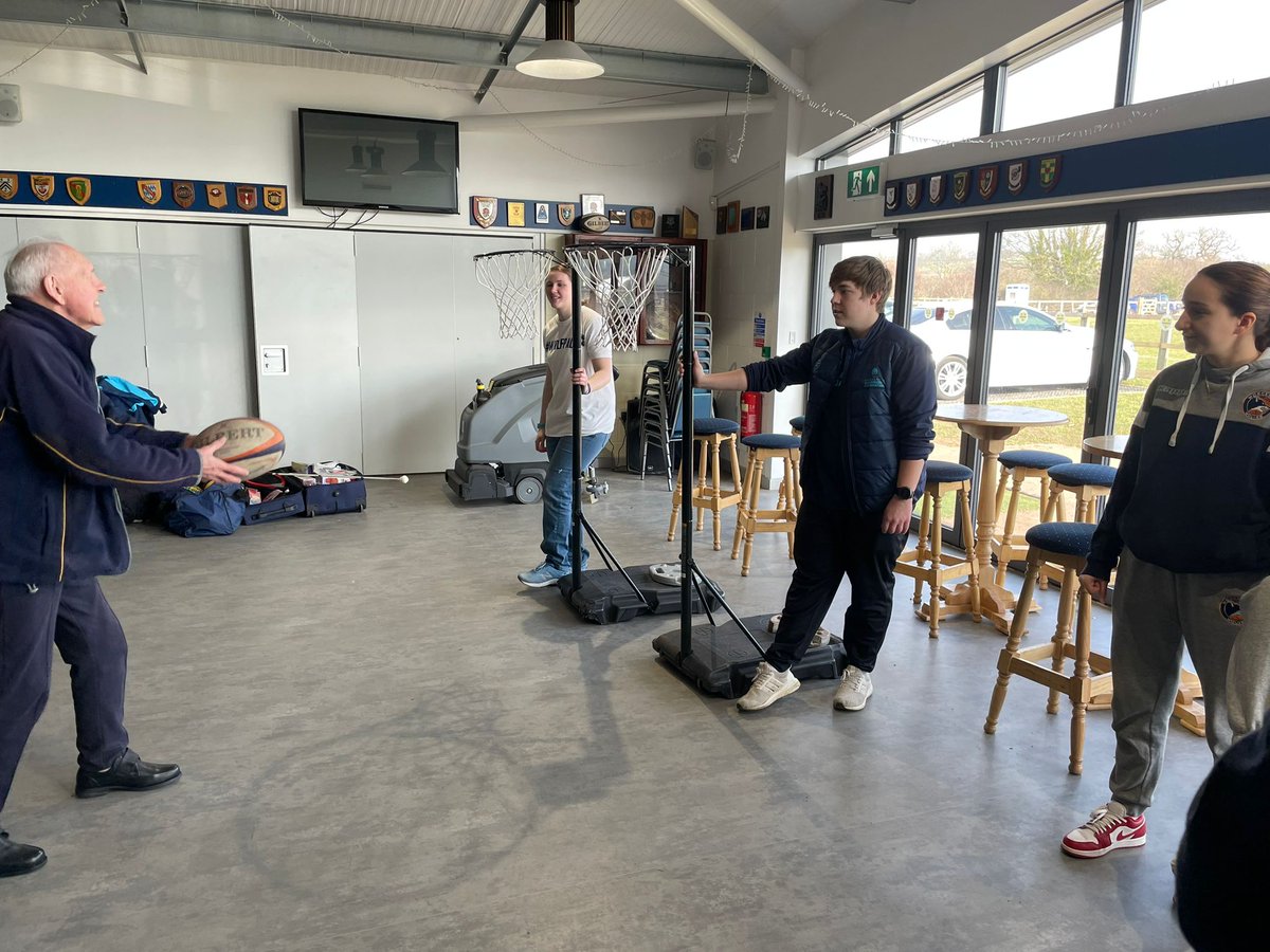 UW_Wolves's tweet photo. #WolfPack it was great to spend the morning with the @WarriorsCF and to be involved with their Dementia Café.
A great time was had by all, we look forward to more visits in the future!
#Community #ThreeTeamOneClub #WarriorsFoundation https://t.co/WwttmWLykL