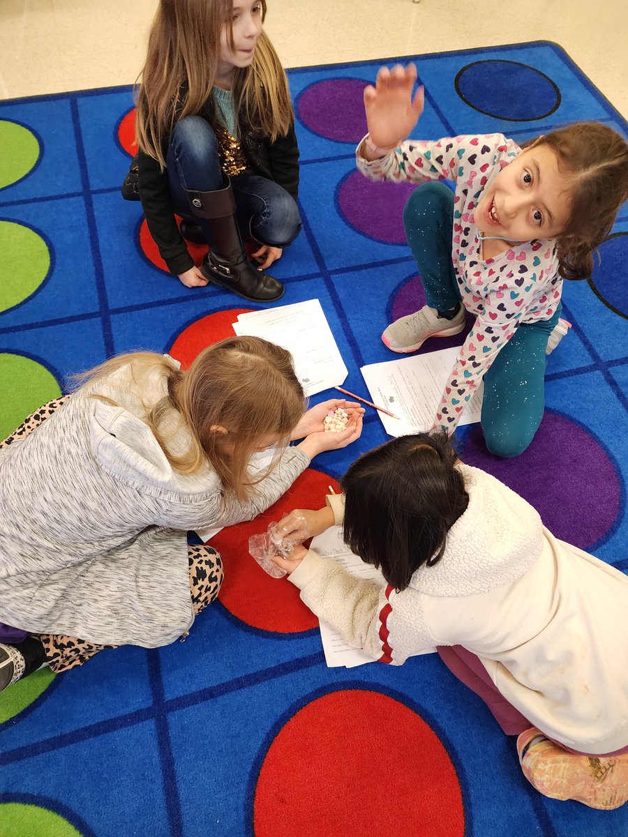 SkowrStem's tweet photo. Combining Valentines day fun and math practice! https://t.co/YACyZaN9kS