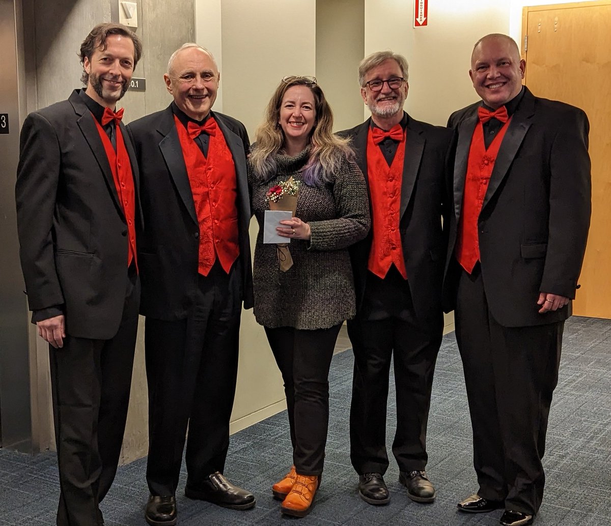 SeaChordsmen's tweet photo. Valentines Day is in the books! Many photos and videos to come on our website, but check out some of the SeaChordsmen quartets out in the field: #ValentinesDay #SingingValentine #barbershop https://t.co/fyF7efRhgA
