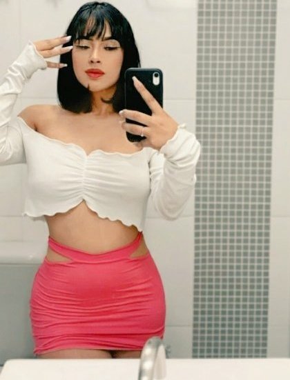 Livia19sp's tweet photo. Bom dia neném 😋 https://t.co/Yog7qhTD0g