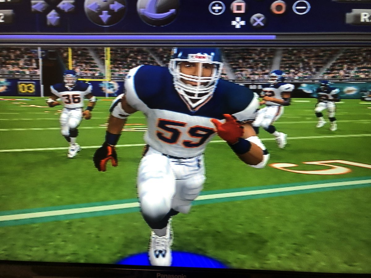 pupuyosuke's tweet image. 昔は何とも思ってなかったけど、マッデンで日本人選手が登録されてるの凄いな！！さすがレジェンド河口さん🏈
#MADDEN2001
#NFLE