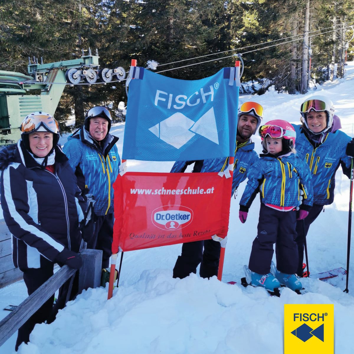 fischtools's tweet image. Unsere Torflaggen zieren die Pisten am Salzstiegl! ⛷️ Wer hat sie schon gesehen? 😊
#skialpin #fischtools