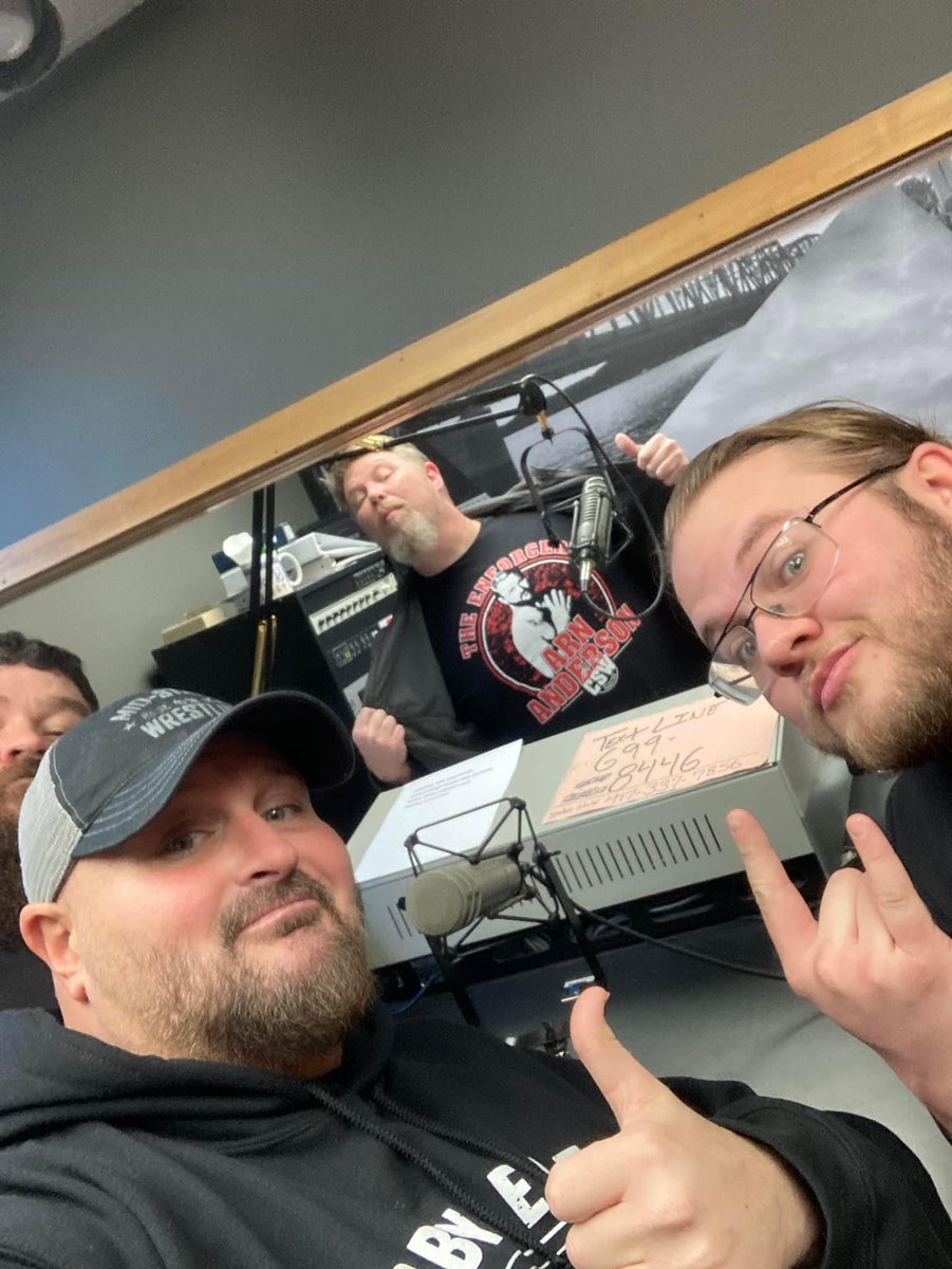 ￼Live on 106.3 FM this morning with Johnny Lightning &amp; The Space Cowboy Jason Jones, on the Upside with Josh &amp; Them
#midstateswrestling #spacecowboy #prowrestling #fundraiser
