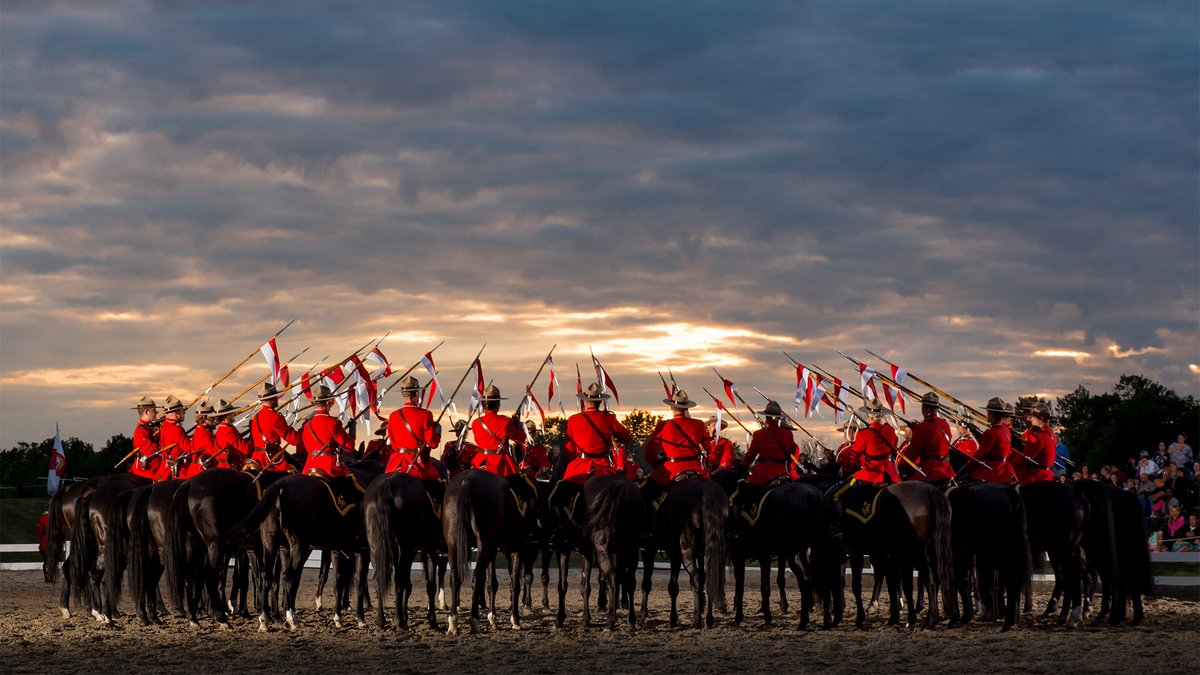 RotaryAurora's tweet photo. We are proud to present the Royal Canadian Mounted Police Musical Ride. Take advantage of this truly Canadian experience and see one of our national treasures perform live at the Kamloops Agri Centre on June 22nd. Follow us for more details and ticket information coming soon. https://t.co/aPxa7x3ik2