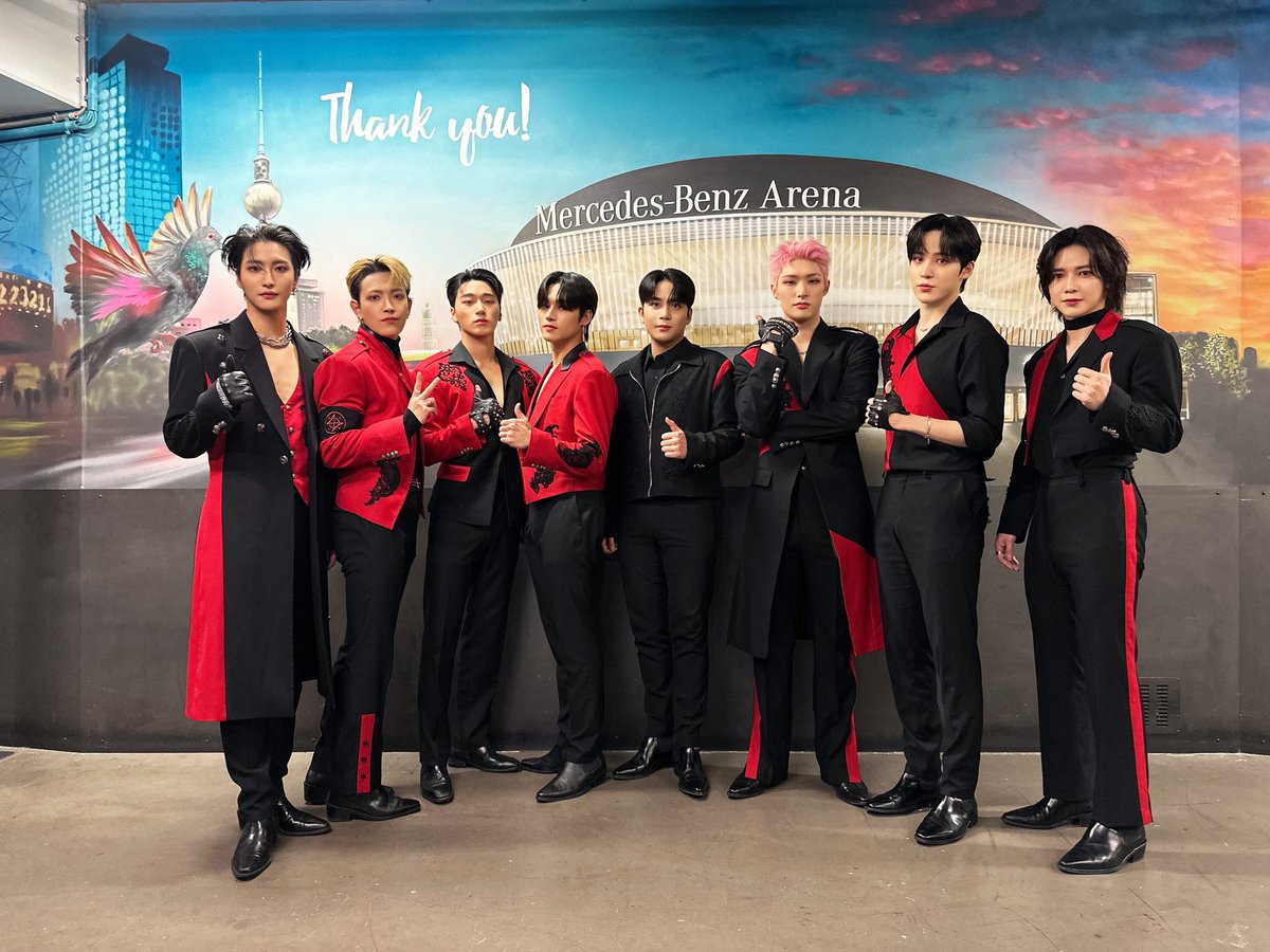 CentralATEEZBR's tweet photo. 📅 | AGENDA DE HOJE (15):

THE FELLOWSHIP : BREAK THE WALL Berlim D-2 — 15:30hs (🇧🇷)

@ATEEZofficial #ATEEZ #에이티즈 https://t.co/uvSuL8rmfW