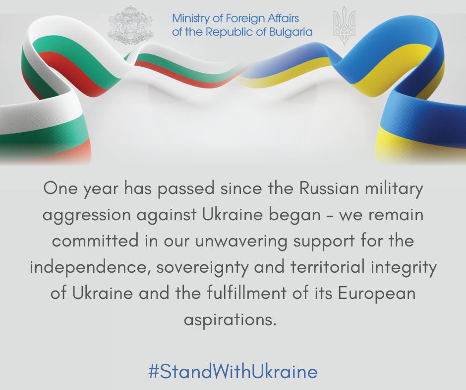 EmbassyoftheRe2's tweet photo. We stand with all Ukrainians and will remain united in supporting them – we pay tribute to 🇺🇦and its people for the courage and sacrifices in defending their inalienable right to decide their own future! @UKRinMNE  #StandWithUkraine https://t.co/CRHQbgK3PE