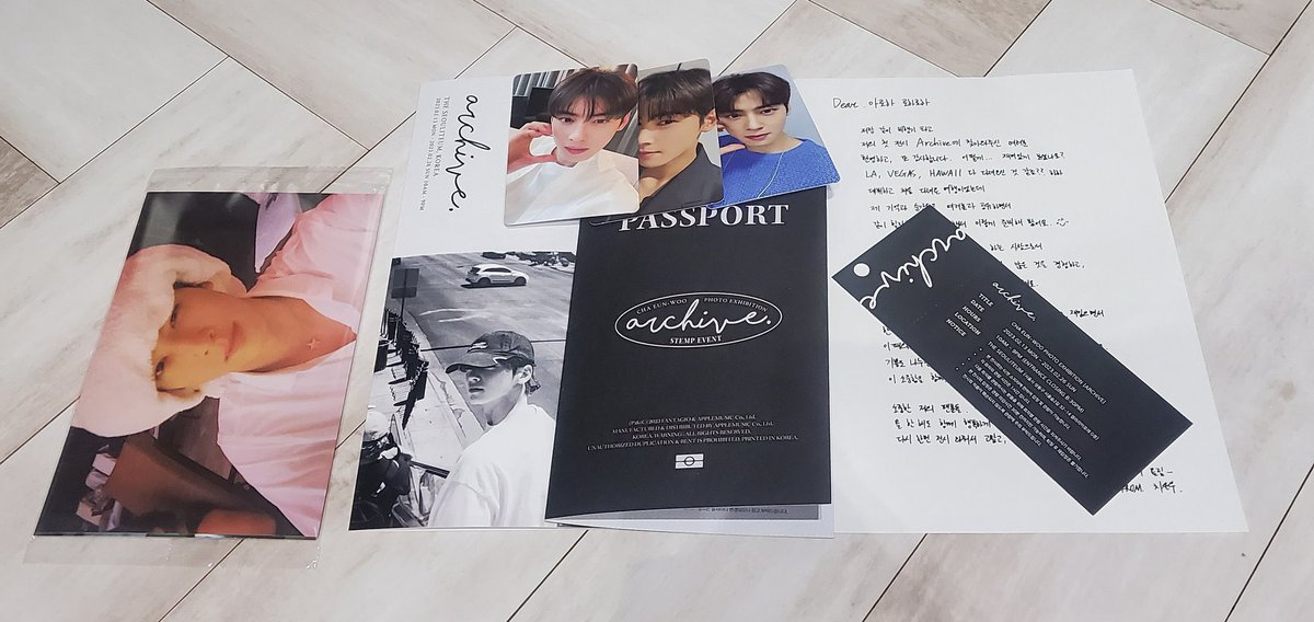 arohalismph's tweet photo. ꒰ wts lfb ph ꒱ 

��೫˚∗ astro eunwoo archive exhibition welcome kit

→ ₱2250/slot

ღ all in + local sf
ღ normal eta
ღ payo

✉️ dm to avail :) https://t.co/aWwkhlETFE