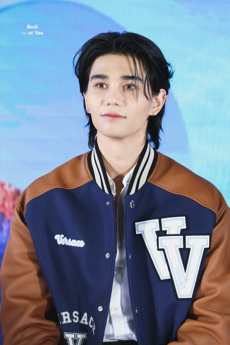 backattyou's tweet image. 011823

— #BOC2023Projects

⌗ꕤ

#jeffsatur