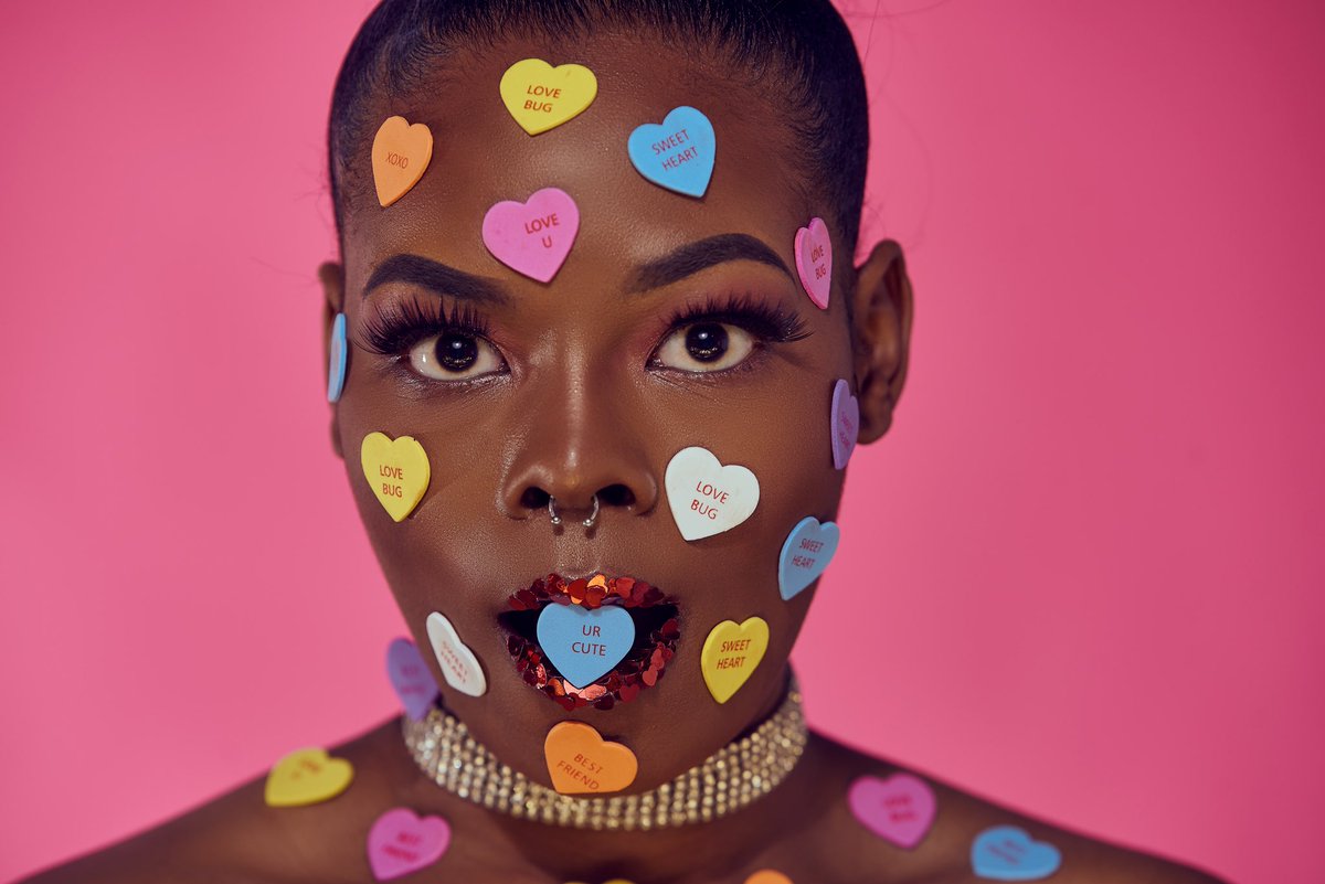 PopDatTot's tweet photo. Who said candy hearts weren’t contagious? Valentine’s Day damn near over but heres a bby #throwback .  #candy #cuteshit #ValentineDay https://t.co/2Ggxwtl3yZ