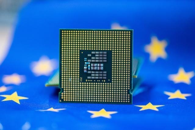 Our first 2023 (hybrid) meeting with theme: 'EU Chips Act - Ireland 2X?' will be kindly hosted by Analog Devices, Limerick on Thurs 23rd Feb.  Details here: midasireland.ie/blog/event/mid… #euchipsact #eu #microelectronics #adi